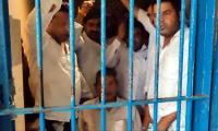 पूर्व मुख्यमंत्री हरीश रावत हिरासत में, कांग्रेस नेता दे रहे धरना…
